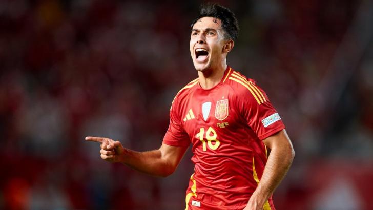 Spain and Real Sociedad midfielder Martin Zubimendi